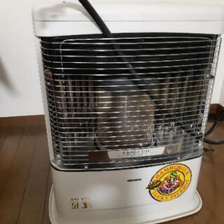 CORONAのストーブ！FF式です。