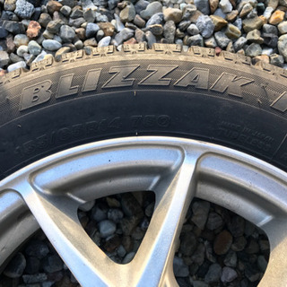 軽用‼️スタッドレスタイヤ‼️ブリジストンブリザックrevo‼️155/65/14インチ‼️ガリ傷なし‼️早い者勝ちー‼️ 軽用‼️スタッドレスタイヤ‼️ブリジストンブリザックrevo‼️155/65/14