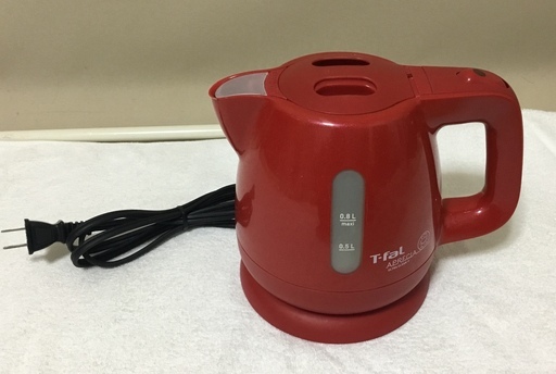 ＜良品＞ティファール（T-FAL）電気ケトル 「アプレシア」（0.8L）レッド