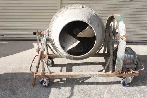 100V電気式　動作OK品　建設機械■コンクリートミキサー■撹拌機■口径：400×深さ600mm　キャスター付
