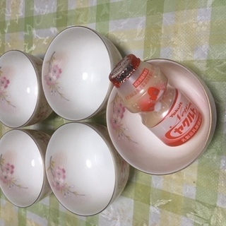 宇野千代　湯呑茶碗　5客（茶たく無し）ピンクの桜