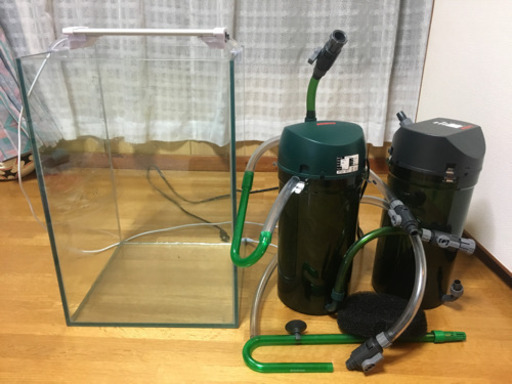 【取引中】水槽 エーハイム ライトセット  熱帯魚   年末特価！