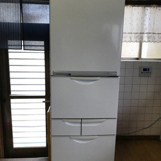 大型冷蔵庫(日立ノンフロン冷凍冷蔵庫) 無料  2005年製　