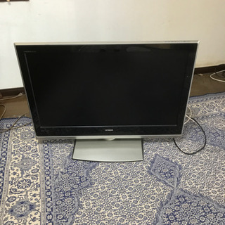 HITACHI 37型　液晶テレビ