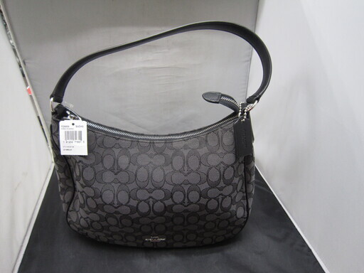 コーチ　アウトレット　未使用　店頭展示品　F29959　COACH