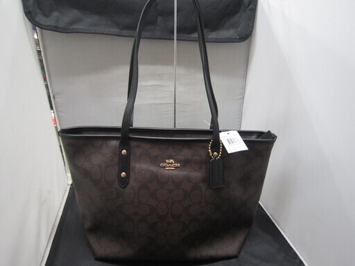 コーチ　アウトレット　未使用　店頭展示品  訳アリ　F58292　COACH　シティジップトート