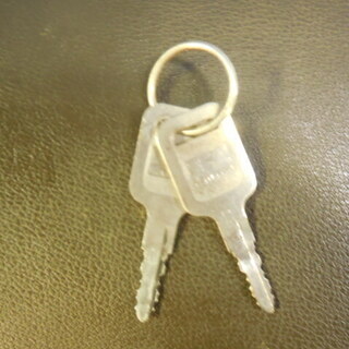 KAWASAKI エストレアRS 白 冬相場最終値下げ価格 諸経費無し エンジン点検済み 当日お渡し可 自賠責保険加入で乗れます 横浜 都筑 宮前 激安 KAWASAKI エストレアRS 白 冬相場最終値下げ価格 諸経費無し エンジン