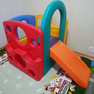 カンガルークライマー 滑り台