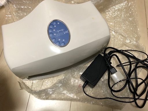 ibd UVライト 再値下げ】新品同様 ibd JET1000 ジェルネイル用UVランプ