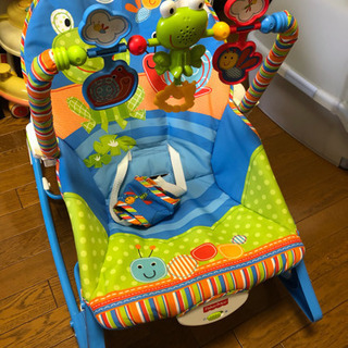 フィッシャープライスの赤ちゃん揺り椅子 インファント トドラーロッカー