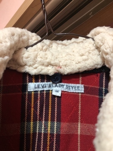 LEVI’Sのジージャン早い者勝ち!!