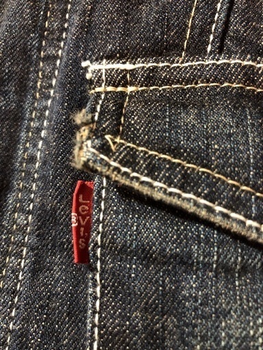 LEVI’Sのジージャン早い者勝ち!!