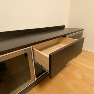 IDC大塚家具テレビボードW1800無垢突板ウレタン塗装