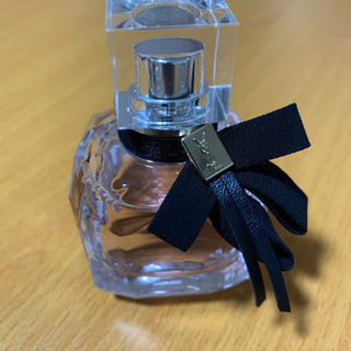 イヴ・サンローラン　30ml 香水