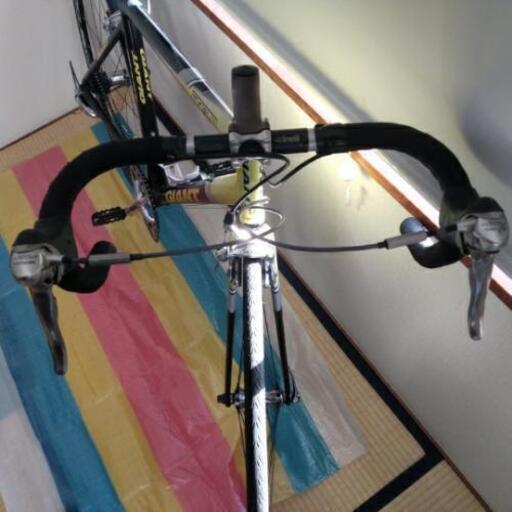 ロードバイク GIANT黒&黄色