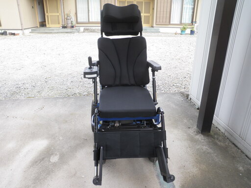 今仙電動車椅子　EMC-930