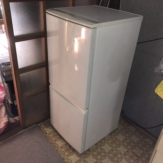 冷蔵庫 SHARP 2ドア SJ-14W (譲ります。)(202...
