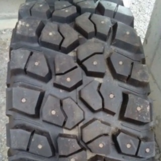 タイヤ スパイク