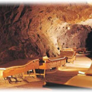 【正規品】ラジウム鉱石ハイルシュトレンストーン 3kg 正規品】ラジウム鉱石ハイルシュトレンストーン 3kg 正規品】ラジウム