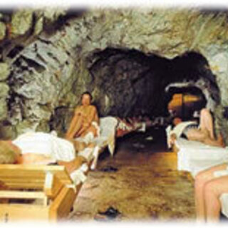 【正規品】ラジウム鉱石ハイルシュトレンストーン 3kg 正規品】ラジウム鉱石ハイルシュトレンストーン 3kg