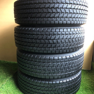 　　スタットレスタイヤ　185/65R15  ＬT12PR トラ...