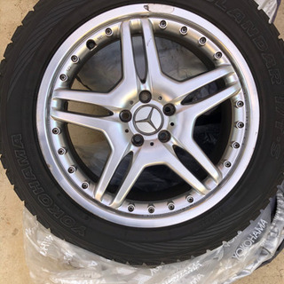 スタッドレスタイヤ、ホイール、4本セット。ベンツML350、265/50 R19 