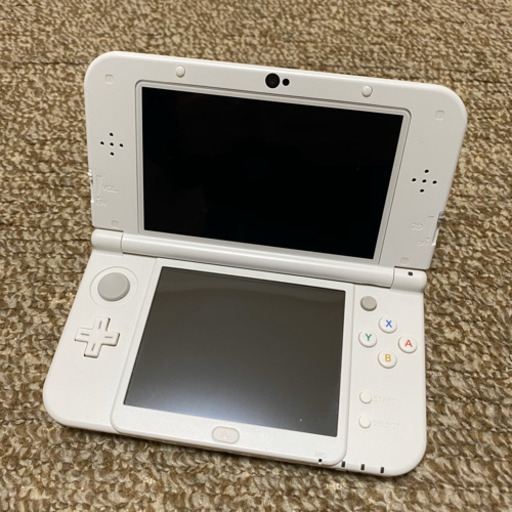 ニンテンドー3DS LL ピュアホワイト美品