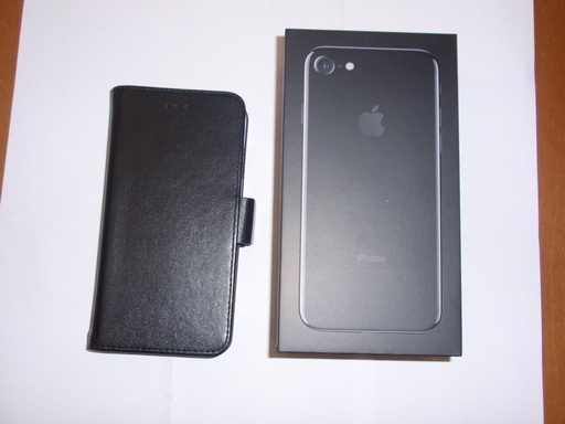 iPhone7 au simロック解除済　黒　ブラック　2017.10　32GB　 １ iPhone7 au simロック解除済 黒 ブラック 2017.10 32GB 1