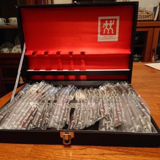 ヘンケルス ディナー\u0026デザート カトラリーセット 新品・未使用