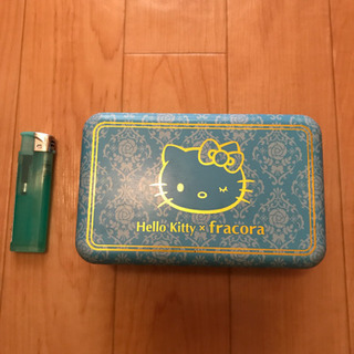 Hello kitty×fracoraの菓子缶