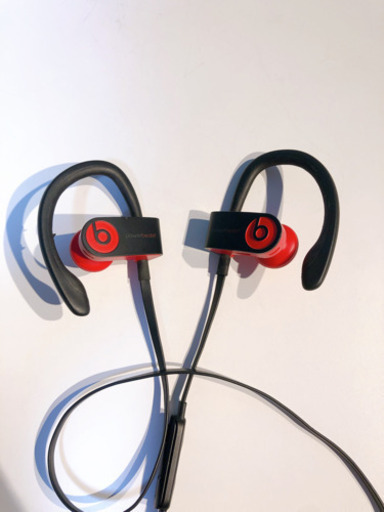 powerbeats3 wireless レジスタンス・ブラックレッド