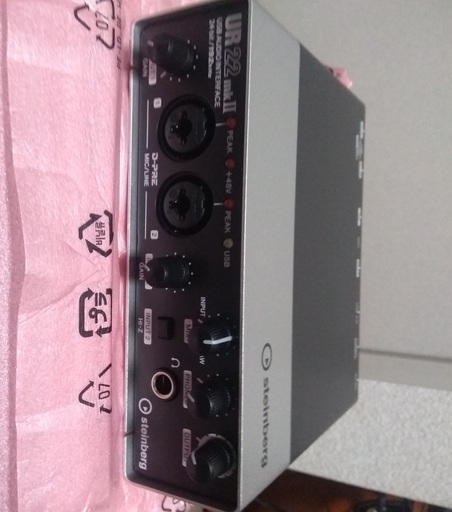 UR22mkII　新品同様