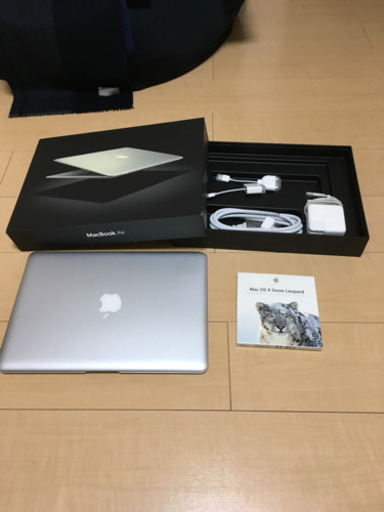 macbook air  箱、付属品、保証書有り、OS付属