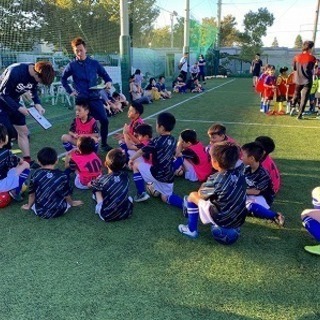 子供のサッカー教室・子供のフットサルクラブ − 東京都