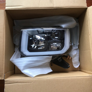 現行型ダイハツウェイクヘッドランプユニット左側値下げ！