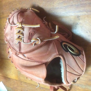アシックス硬式投手用グローブ