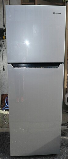 ☆ハイセンスジャパン Hisense HR-B2301 227L 2ドア冷凍冷蔵庫◆2ドアなのに大容量