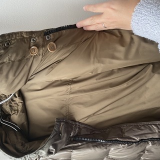 モンクレール　メンズダウン(リバーシブル）　カーキ希少色