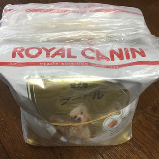 ROYAL CANIN 成犬用 プードル 10ヶ月齢以上 800g×2