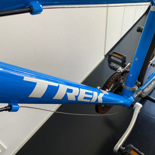 美品　トレック　クロスバイク　使用１年未満