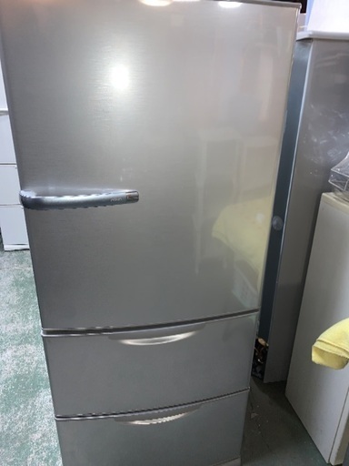 AQUA 3ドア　冷凍冷蔵庫　272リットル　中古　2015年製　AQR-271D(S) 持ち帰りは値引き