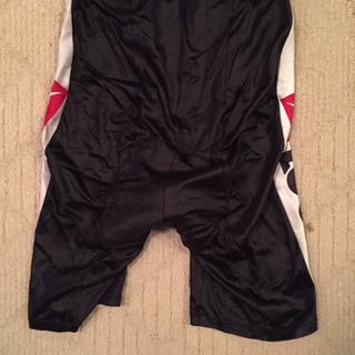 del tongo サイクリングウェア