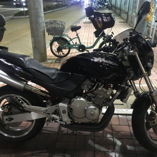 投稿詳細｜MOTOCLE 超美品 HONDA HORNET250 1型 黒 タンク ホンダ