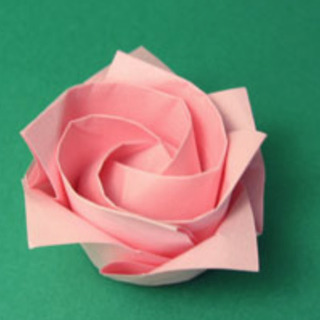 １分ローズ折紙講座ーーーバレンタイン等でプレゼントに添えて！！！