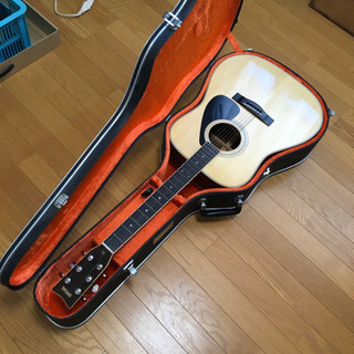 フォークギター　YAMAHA FG-301B