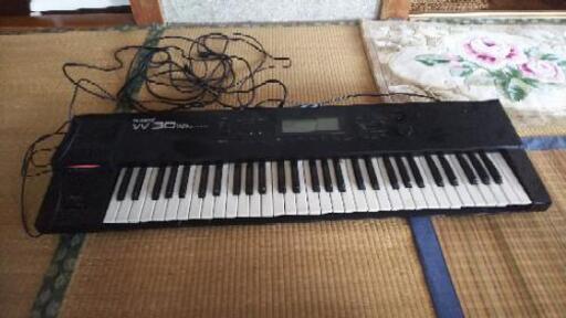 Roland w-30とスピーカーです☺️