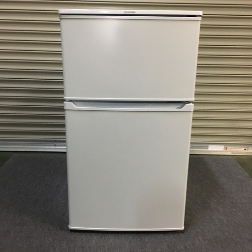 【1/17 終】【高年式】18年製 IRIS OHYAMA ノンフロン 冷凍 冷蔵庫 IRR-90TF 2ドア 90L 説明書付き ホワイト アイリスオーヤマ 東TM