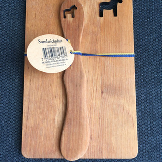 【新品】カッティングボード&木製ナイフセット　北欧