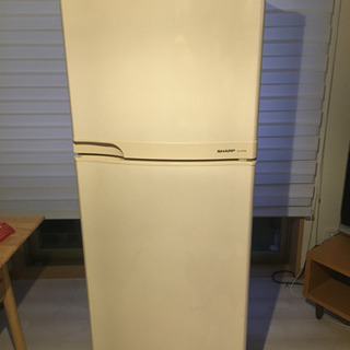 冷蔵庫　2008年製　225L
