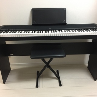 【未使用】KORG 電子ピアノ 88鍵 ダンパーペダル、譜面台付...